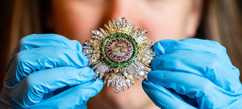 Queen Victoria Buckingham Palace Exhibition Star of the Order of the Bath