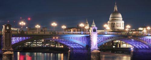 MBNA Thames Clippers Illuminated London tours