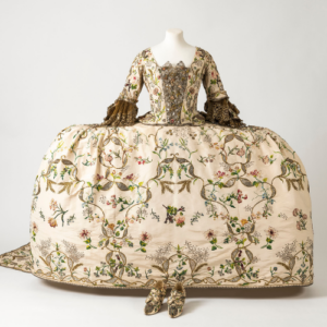 Georgian dress exhibition Queen's Gallery